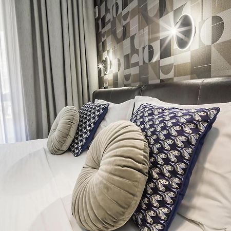 Paradis Odessa Apartments Bagian luar foto