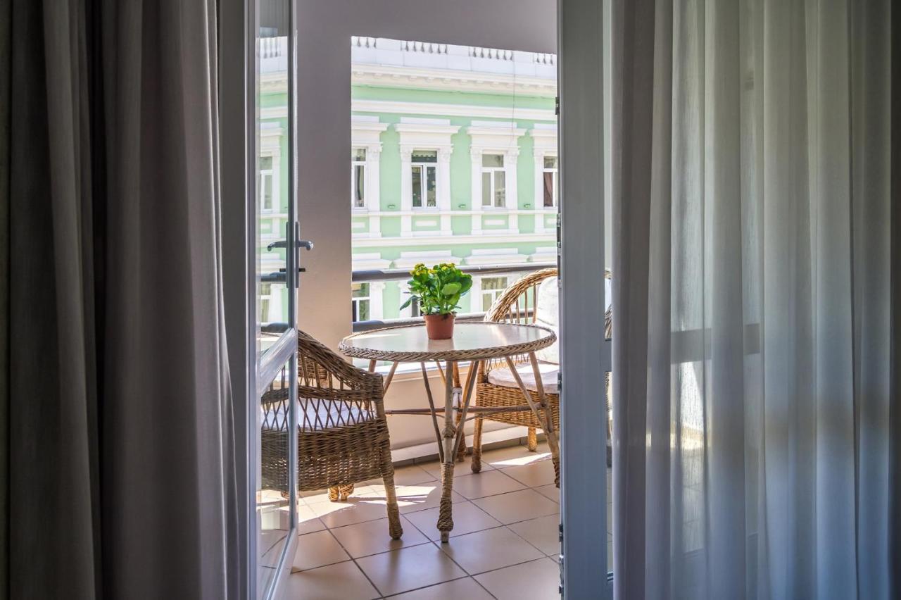Paradis Odessa Apartments Bagian luar foto