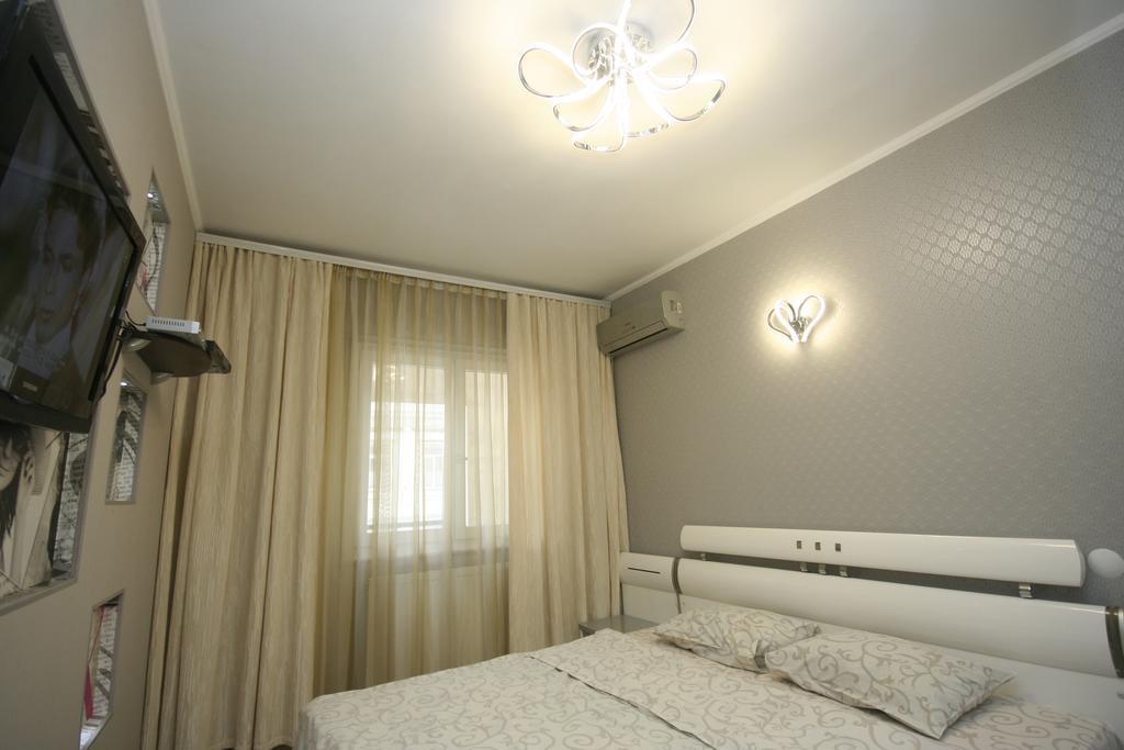 Paradis Odessa Apartments Bagian luar foto
