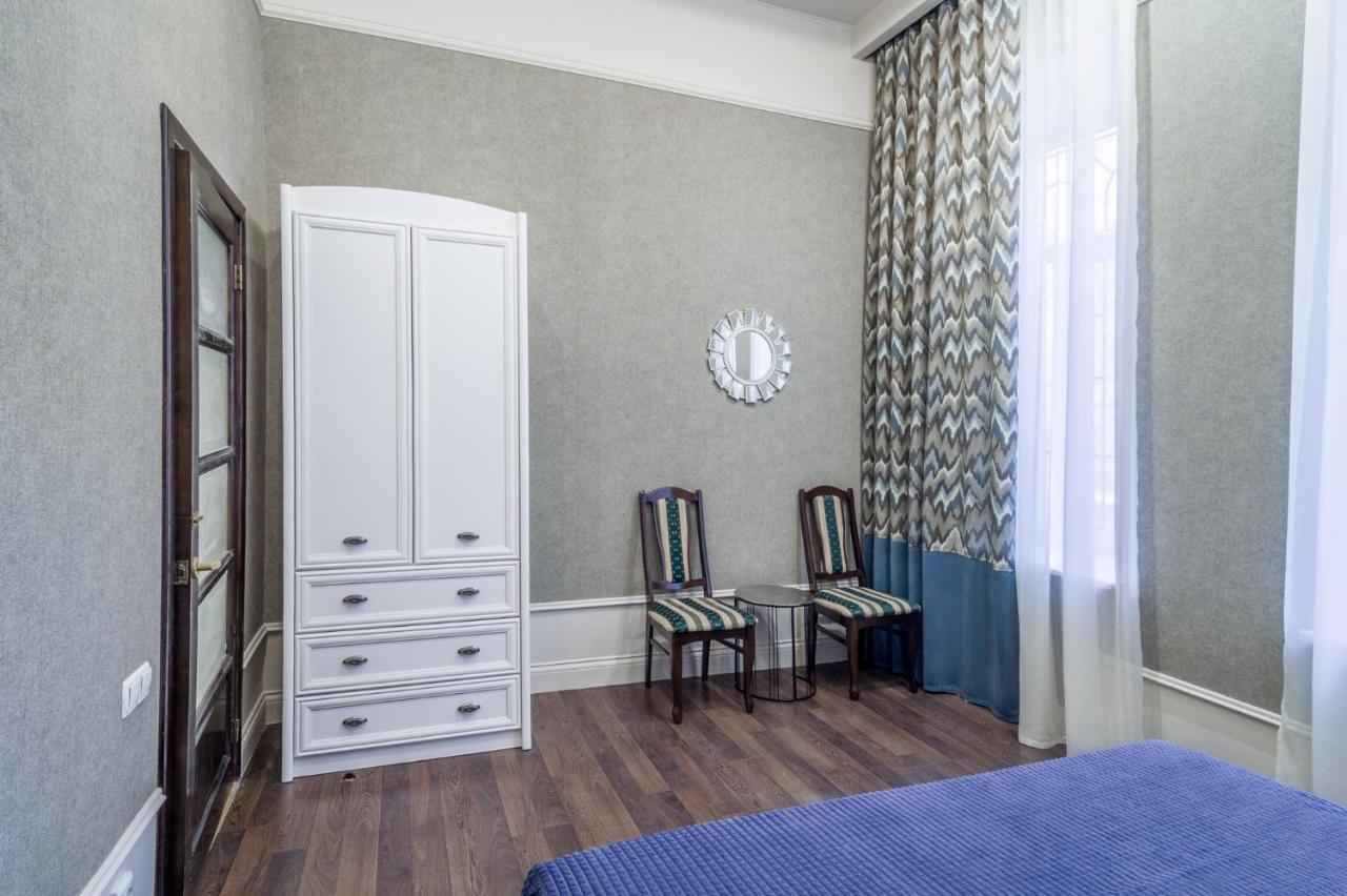 Paradis Odessa Apartments Bagian luar foto
